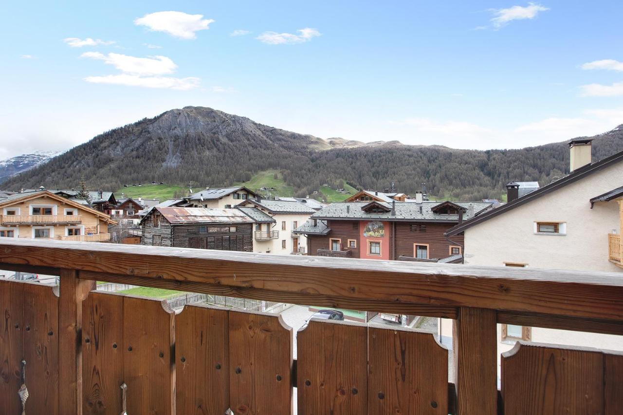 Chalet Anna Botton D'Oro Livigno Exterior foto